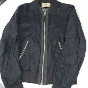 Black H&M zip up jacket